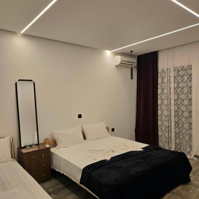 Lula Apartments - Quadruple Room with Balcony - 6