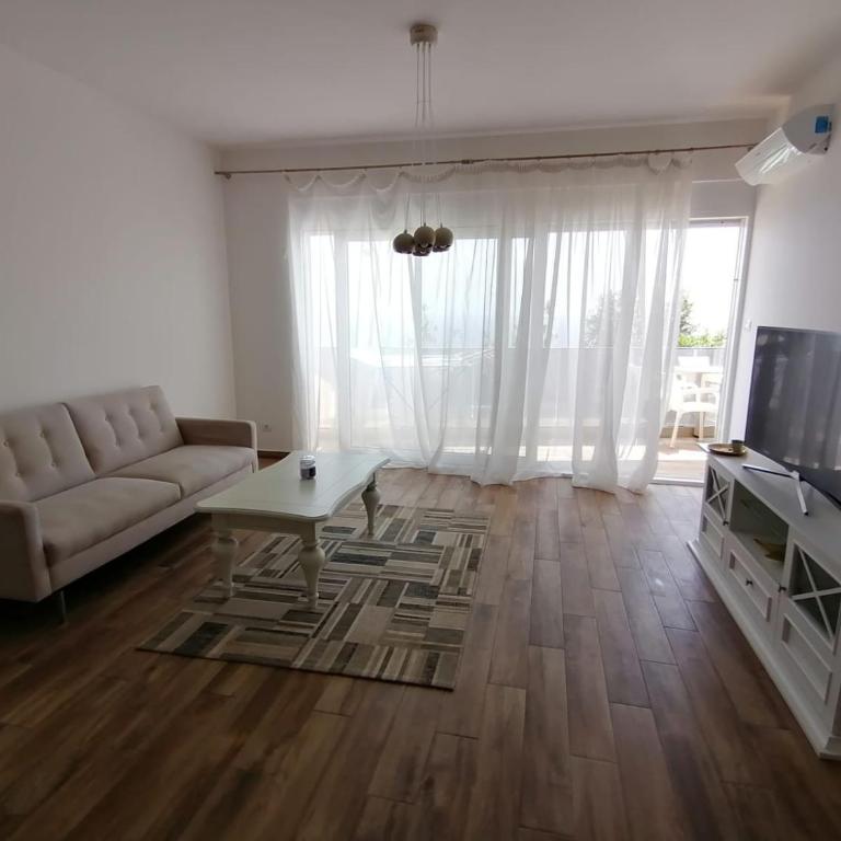 Your Home Montenegro - Two-Bedroom Apartment with Terrace and Sea View - 15