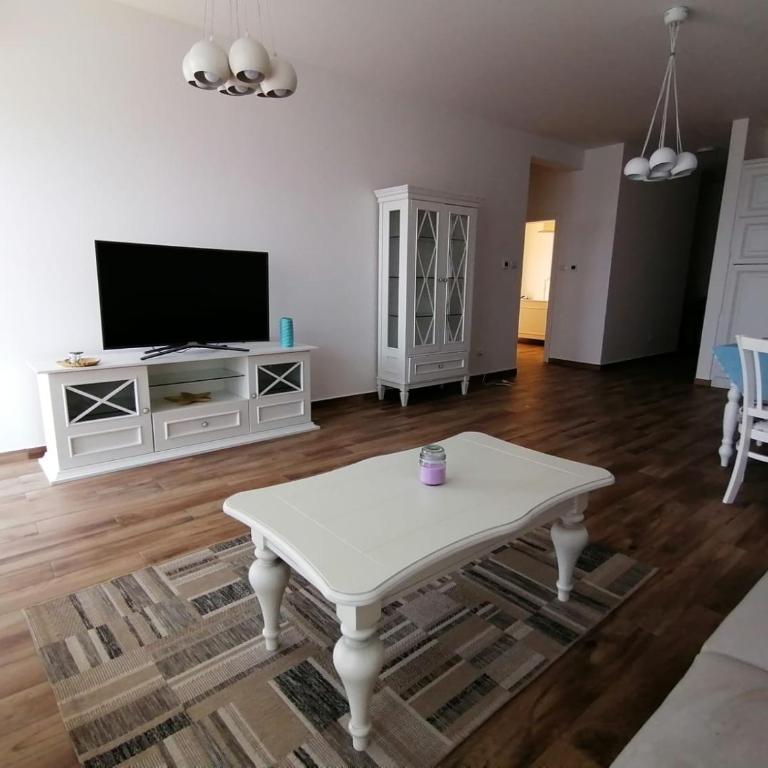 Your Home Montenegro - Two-Bedroom Apartment with Terrace and Sea View - 23