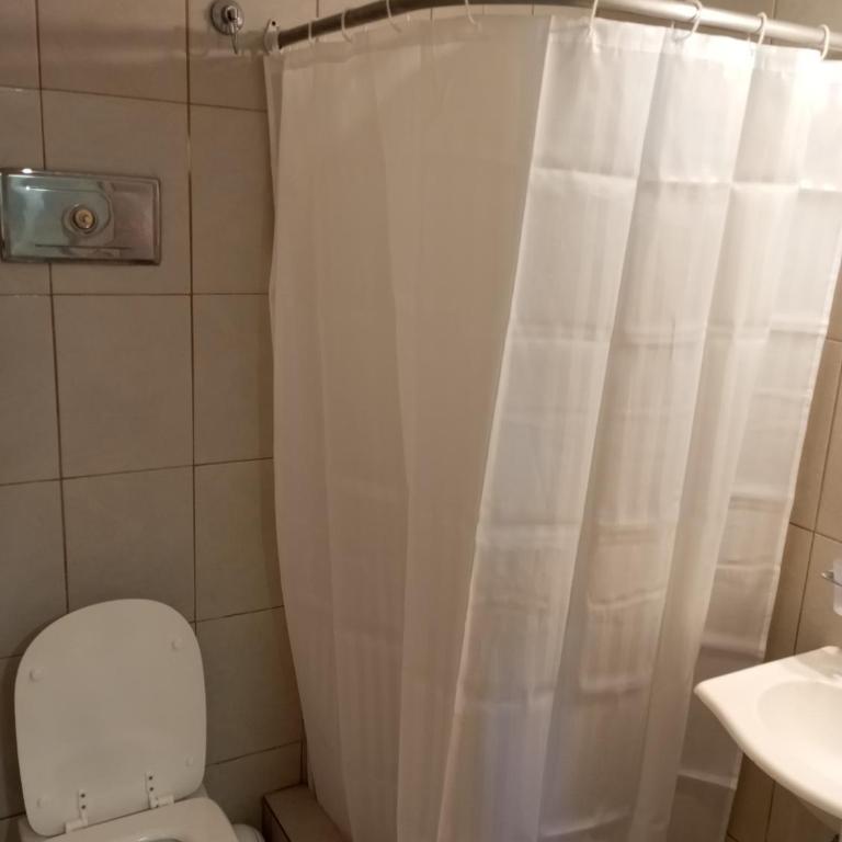 Departamento Premium Colon y Güemes - Apartamento de 1 dormitorio - 8