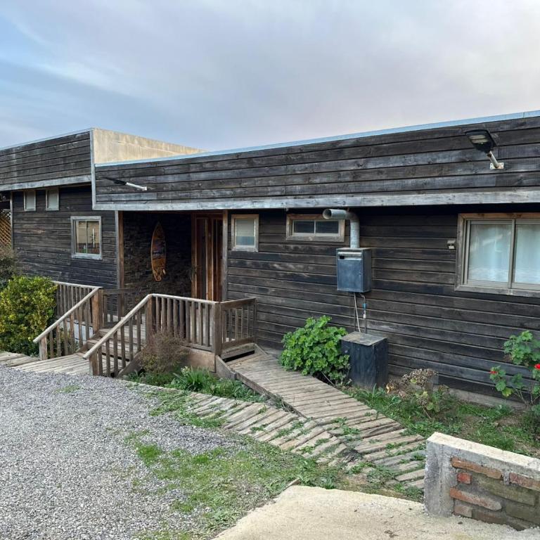 vive pichilemu - Three-Bedroom House - 1