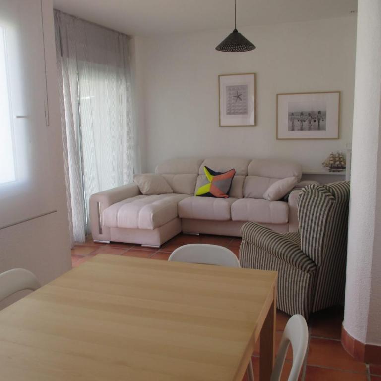 Adosado tres habitaciones, en Bahía de la Plata, Zahara de los atunes - Three-Bedroom House - 6