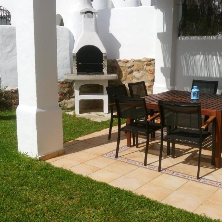 Adosado tres habitaciones, en Bahía de la Plata, Zahara de los atunes - Three-Bedroom House - 14