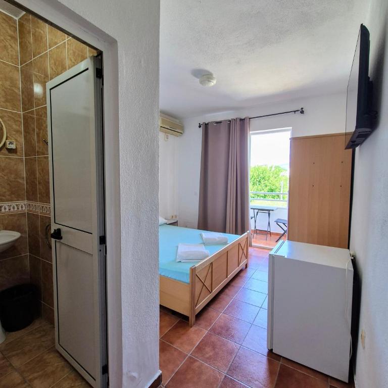 Apartments Oxa - Zimmer mit Queensize-Bett und Balkon - 10