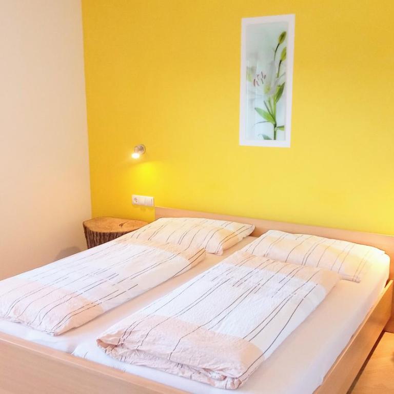 Agriturismo Ferienhof Gschloier - Adults Only - Camera Matrimoniale con Balcone - 3