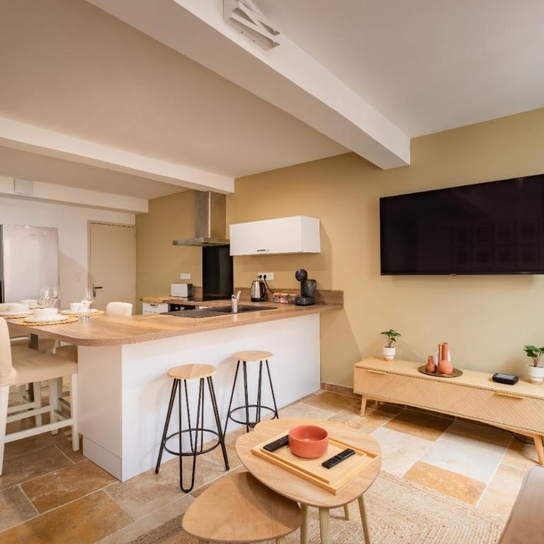 Plein centre - Climatisé - proche cité médiévale - Apartment mit 2 Schlafzimmern - 1