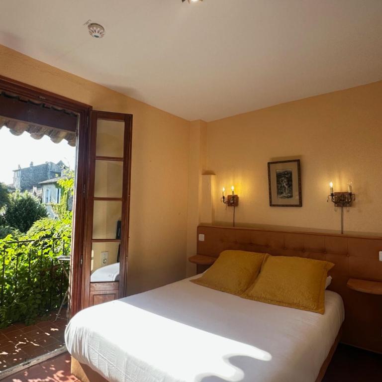 Hostellerie Le Beffroi - Chambre Simple - 11