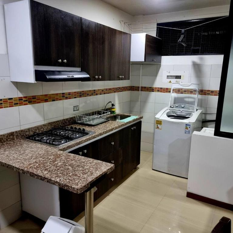 Comodo Apto cerca al aeropuerto - Apartamento de 1 dormitorio - 5