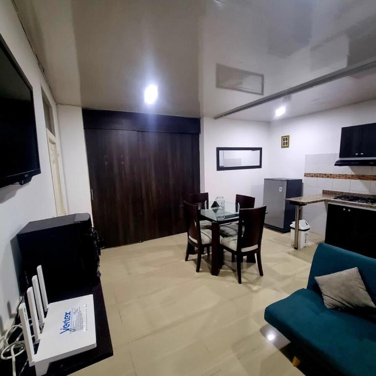 Comodo Apto cerca al aeropuerto - Apartamento de 1 dormitorio - 17