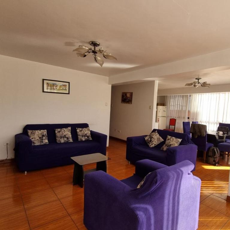 Acogedor departamento en Cusco - Three-Bedroom Apartment - 2