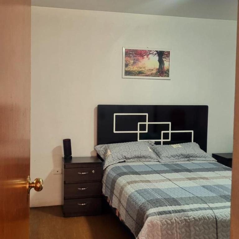 Acogedor departamento en Cusco - Three-Bedroom Apartment - 7