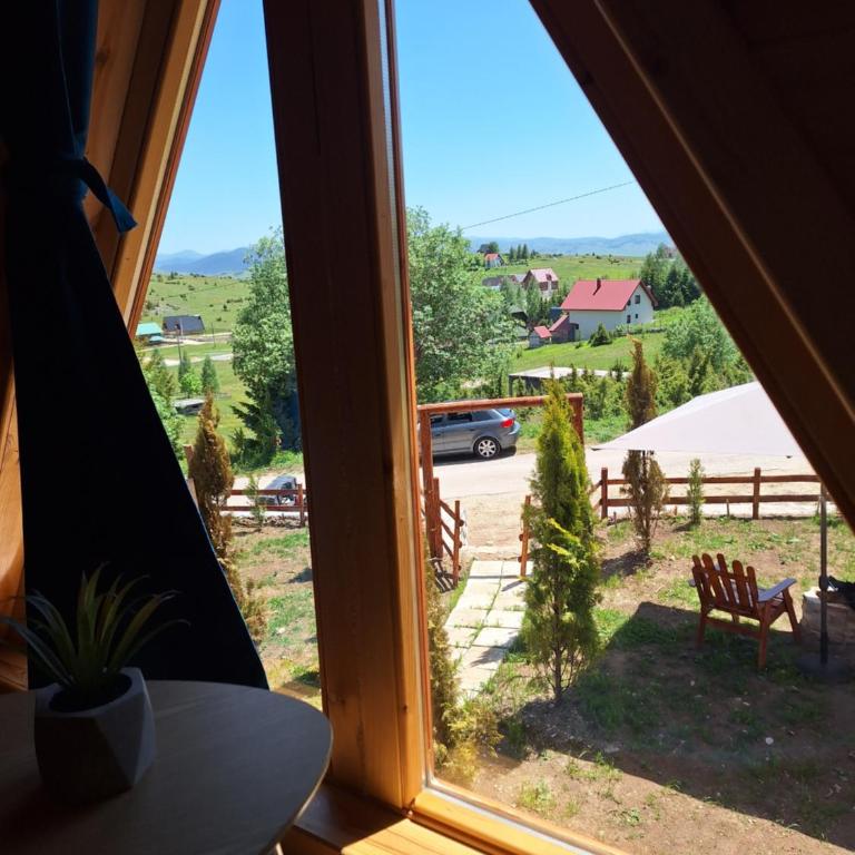 Chalets Montenegrina - One-Bedroom House - 41