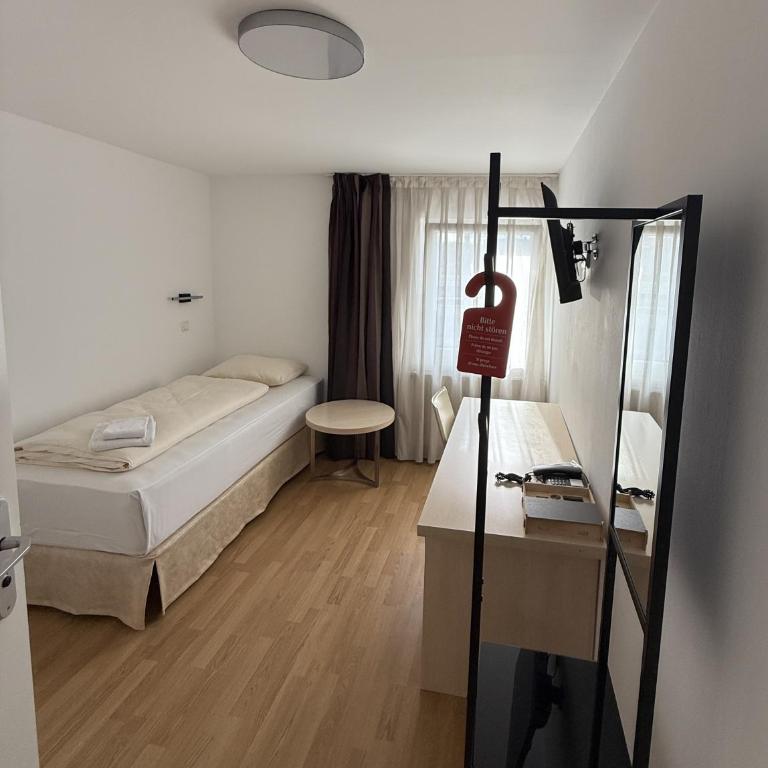 Goethe Hotel Munich - Chambre Triple Supérieure - 1