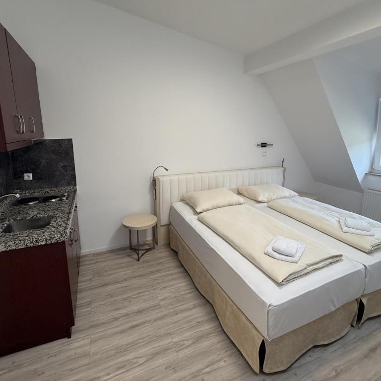 Goethe Hotel Munich - Chambre Quadruple Supérieure - 3