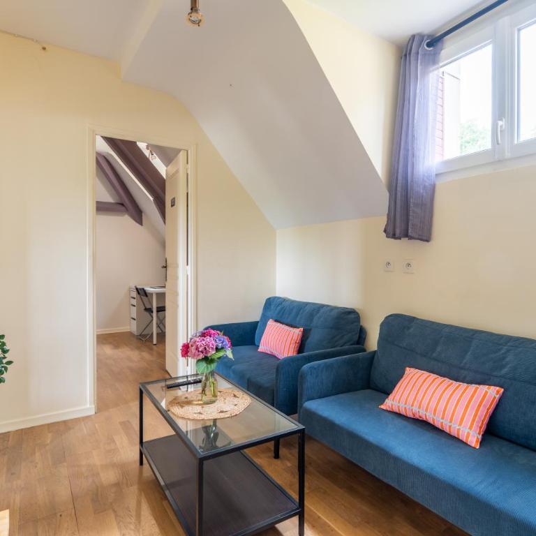 La Vallée de la Loire Hypercentre 5min - Loft-Apartment mit 4 Schlafzimmern - 5
