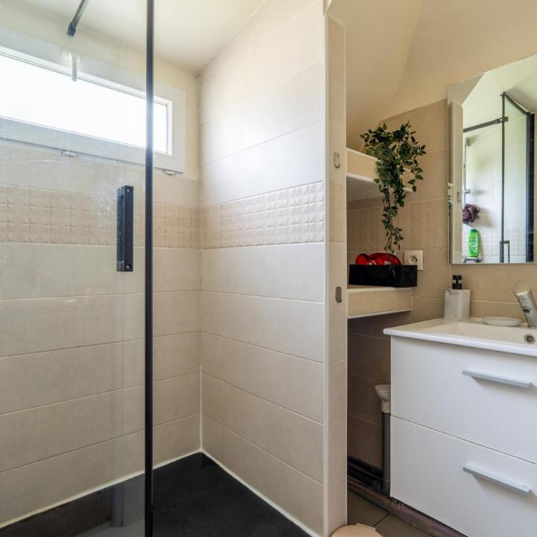 La Vallée de la Loire Hypercentre 5min - Loft-Apartment mit 4 Schlafzimmern - 21