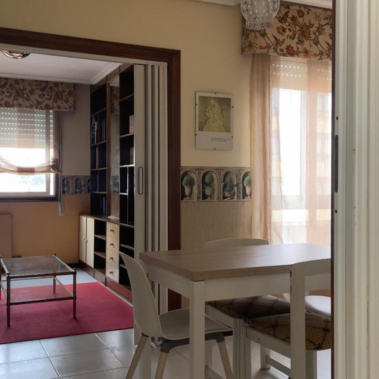 Vivienda 3 dormitorios zona Balaídos-Pza. América - Apartamento de 3 dormitorios - 75