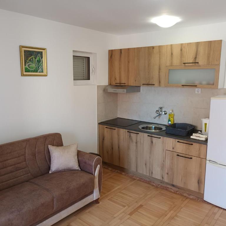 Walk to the Sea-1 bedroom BUDVA - Apartman sa 1 Spavaćom Sobom - 4