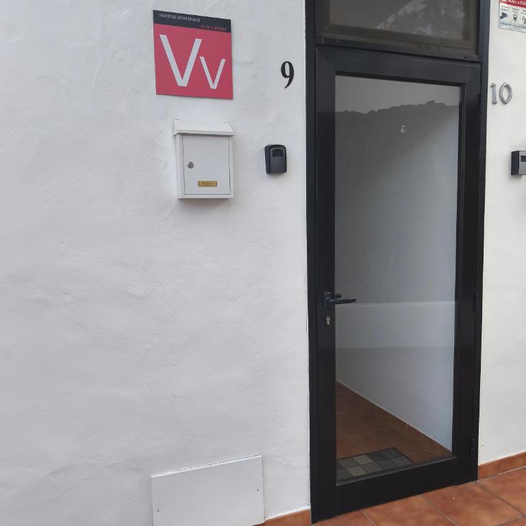 Central Apartment 4P Playa Chica Beach 2min WIFI - Apartment - Ground Floor - 34
