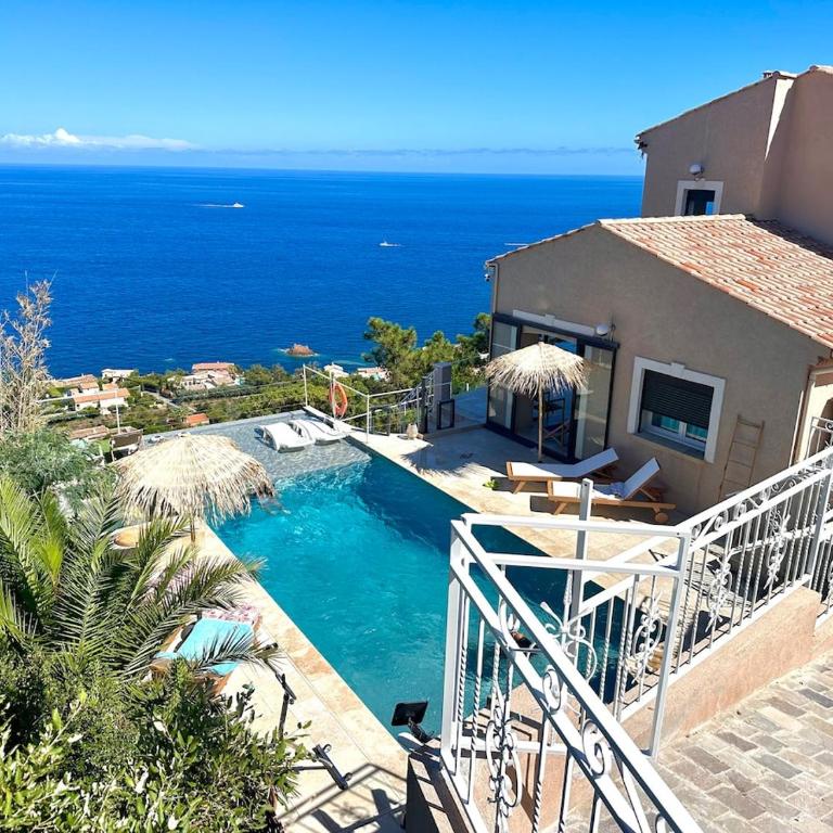 Villa Naïm Esterel - Villa - 1