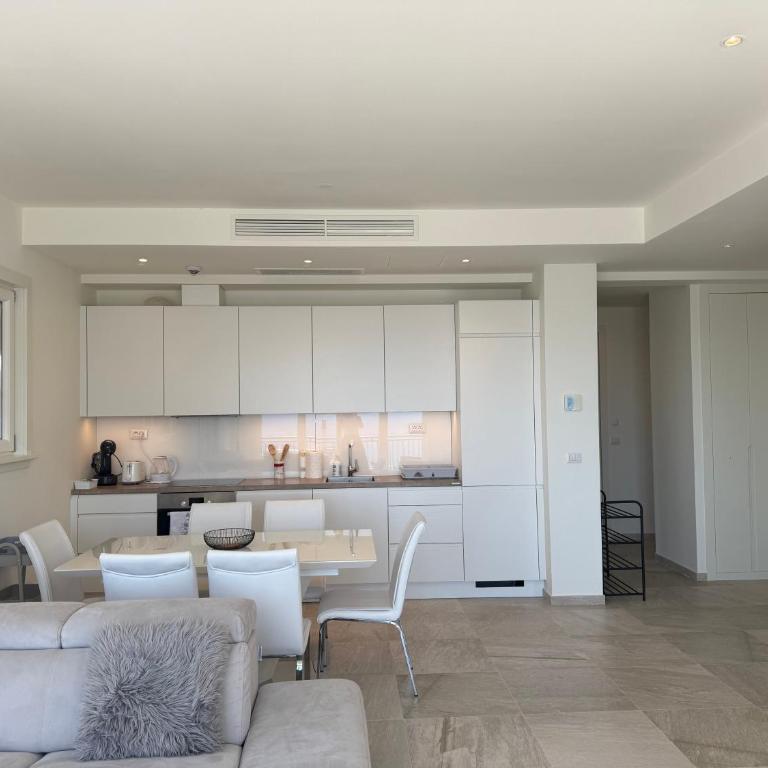 Waterfront Three Bedroom Apartment - Lustica Marina Village - Three-Bedroom Apartment - 3