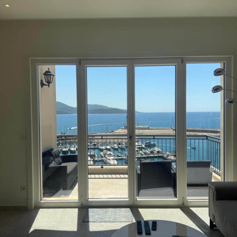 Waterfront Three Bedroom Apartment - Lustica Marina Village - Three-Bedroom Apartment - 28