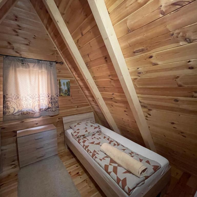 Warm home 1 Zabljak - Two-Bedroom Chalet - 31