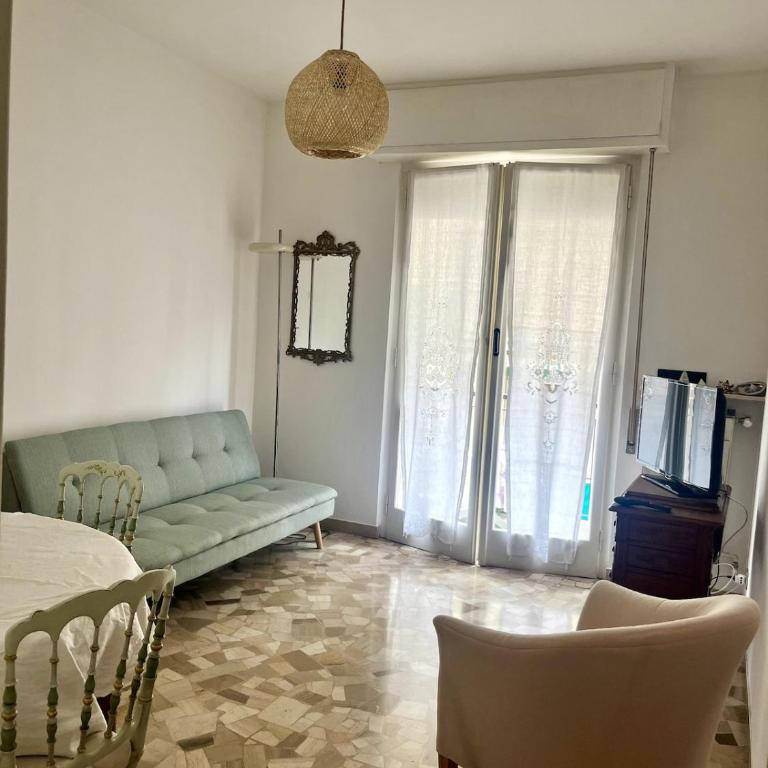 Sun Apartment Rapallo - Appartamento con 2 Camere da Letto - 3