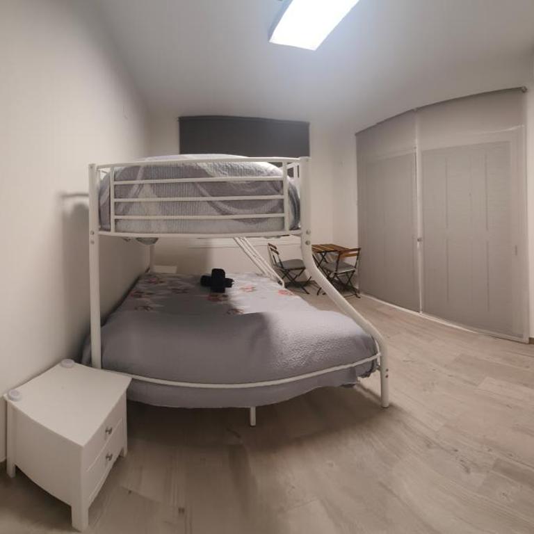 APARTAMENTO FAMILIAR a 100 mts de la Playa Reformado 2025 con WIFI - Two-Bedroom Apartment - 15