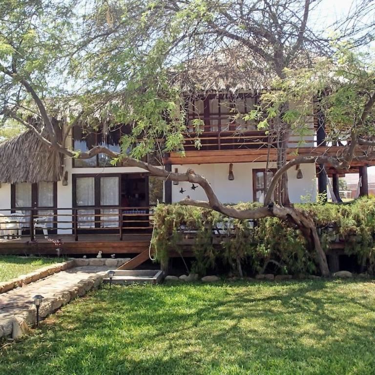 Sunset Point, casa en Los Organos, Talara, Piura - Perú - Five-Bedroom House - 1
