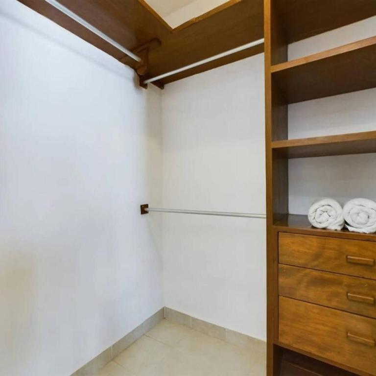 Chic 1BR with Pool Parking close to ADO - Apartment - 45