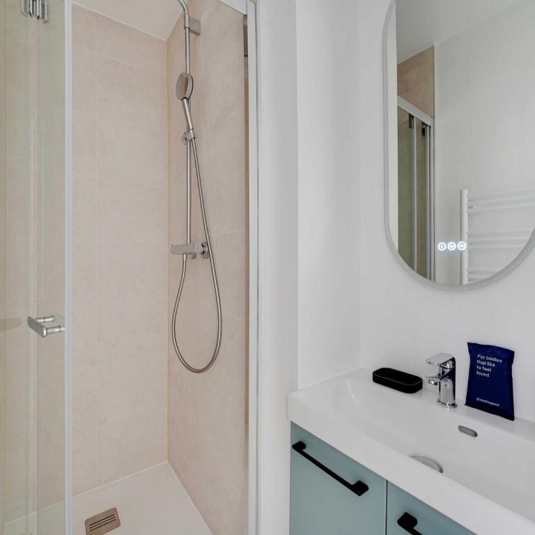 Magnificent apartment- 1BR-4P - Tour-Eiffel - Appartement 1 Chambre - 4