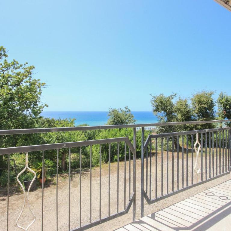 Amazing Apartment In Agropoli - Appartamento con 2 Camere da Letto - 1