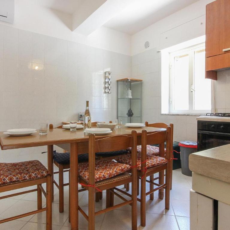 Amazing Apartment In Agropoli - Appartamento con 2 Camere da Letto - 8