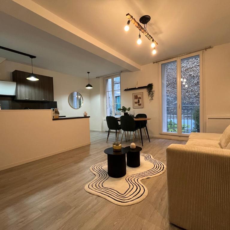 L'Étape 2 - Center - Cathedral - Two-Bedroom Apartment - 7