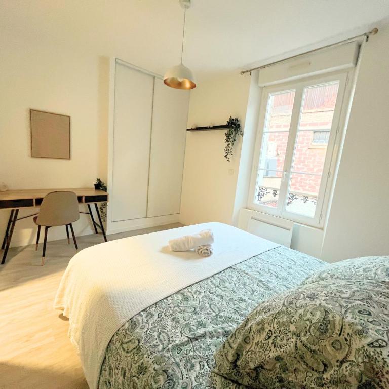 L'Étape 2 - Center - Cathedral - Two-Bedroom Apartment - 2