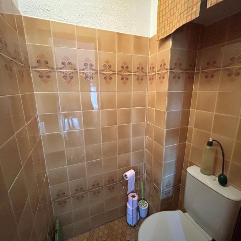 Appartement Climatisé avec Terrasse et Parking - FR-1-837-46 - Apartment - 9
