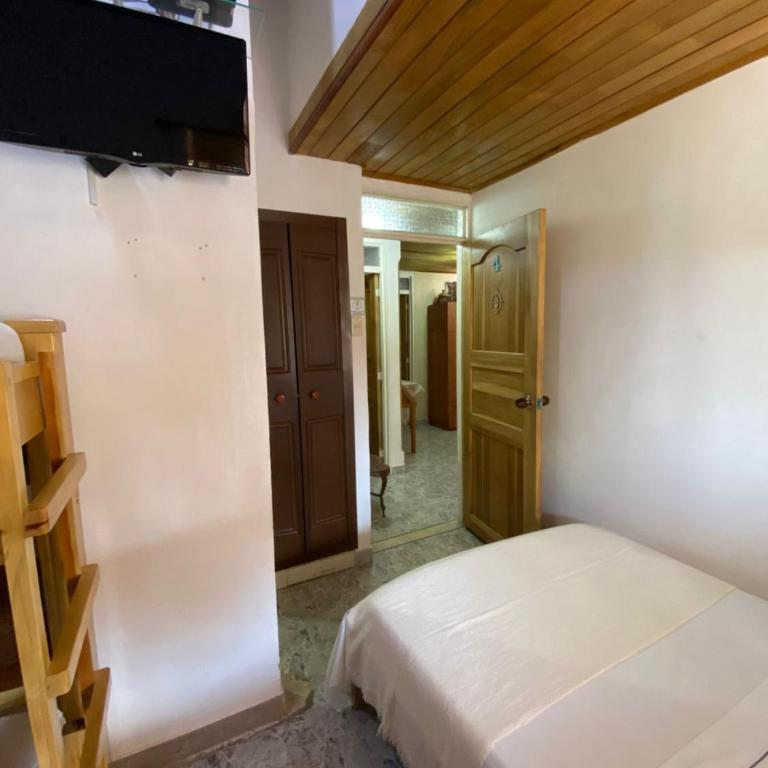 la colombiana casa campestre - Habitación cuádruple - 4