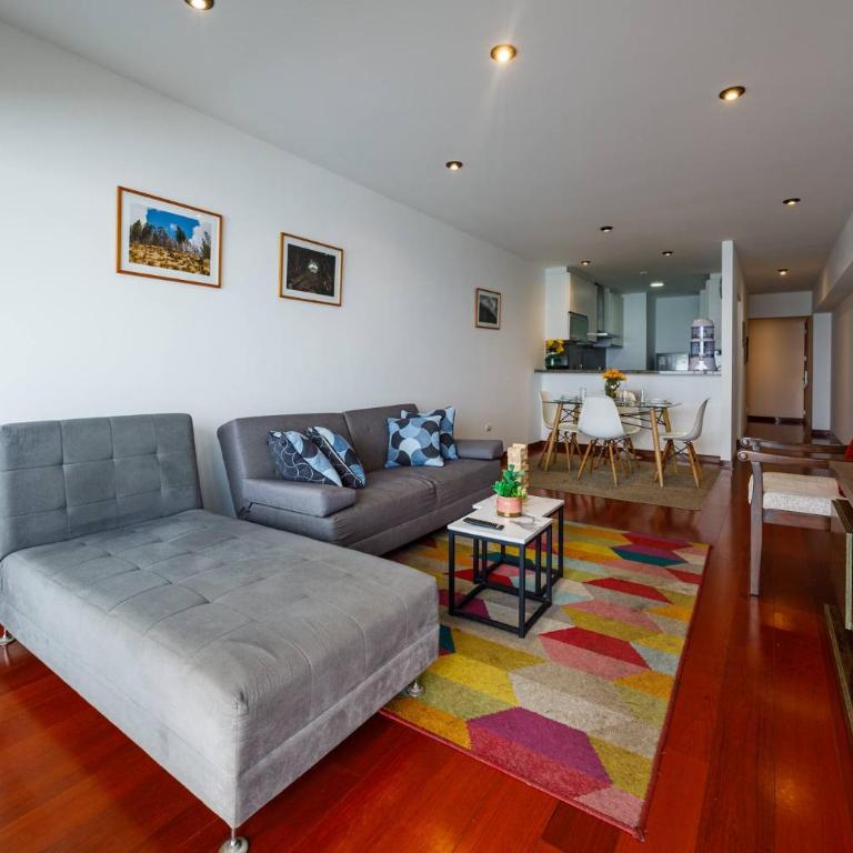 BSR Oceanview Family Flat w/ Parking - Apartment - 7