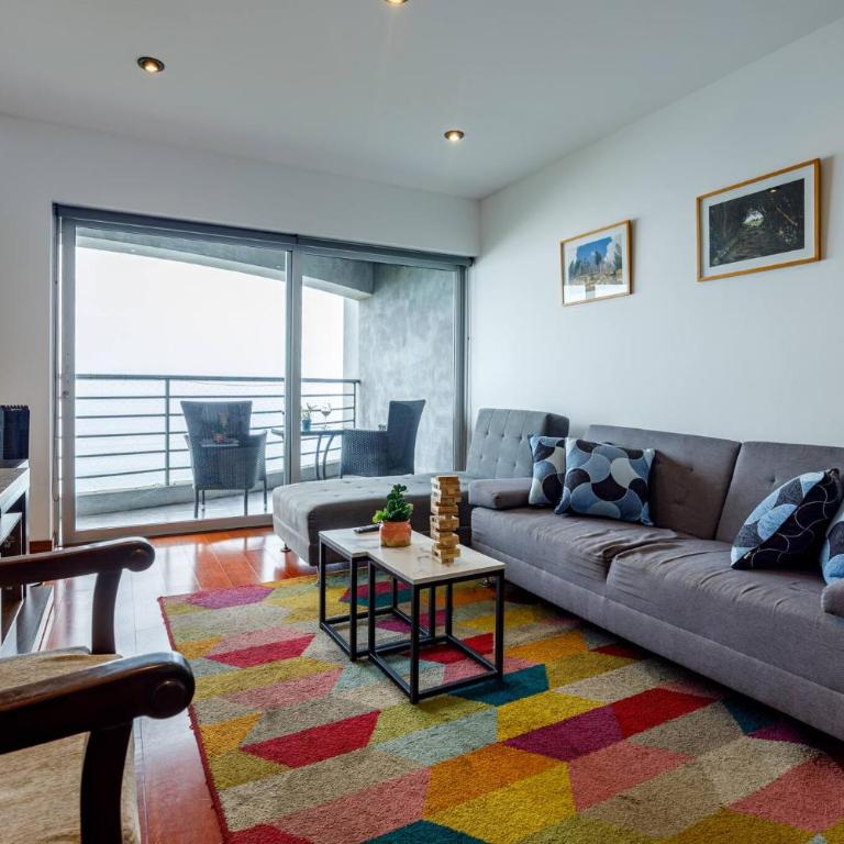 BSR Oceanview Family Flat w/ Parking - Apartment - 28
