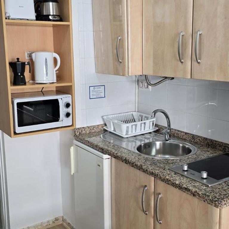 Candisol Cozy Inns - Estudio - 14