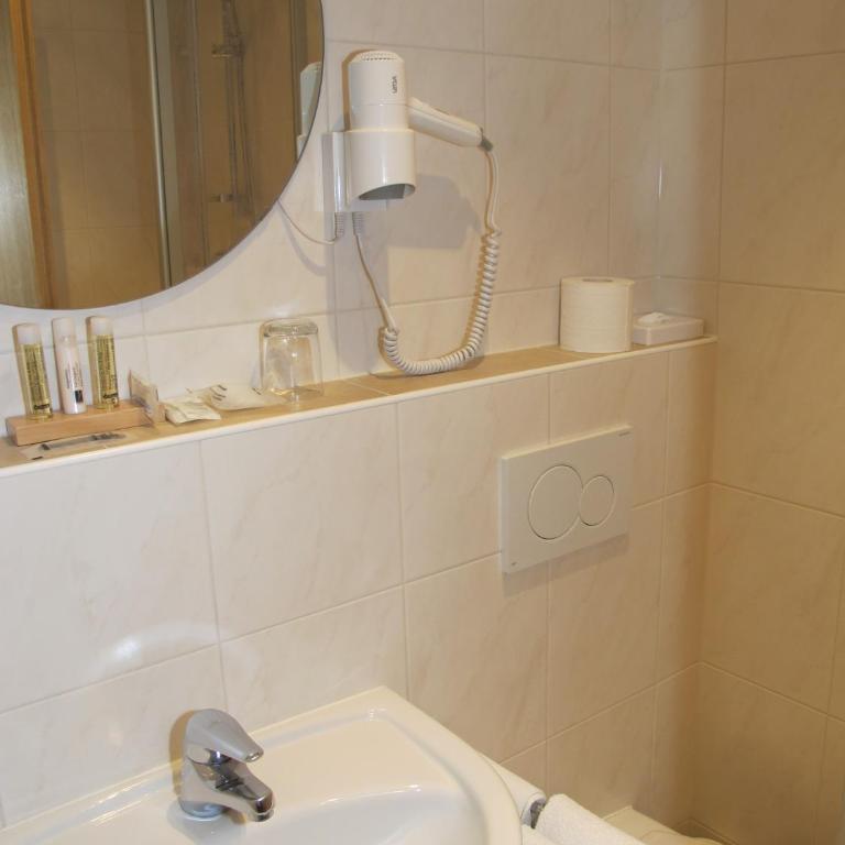 Hotel garni Almenrausch und Edelweiss - Comfort Doppelzimmer - 7