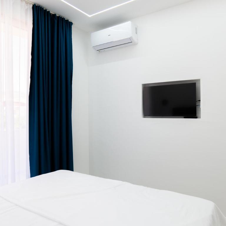 Diamonds Xh&A Apartments - One-Bedroom Apartment with Balcony - 5
