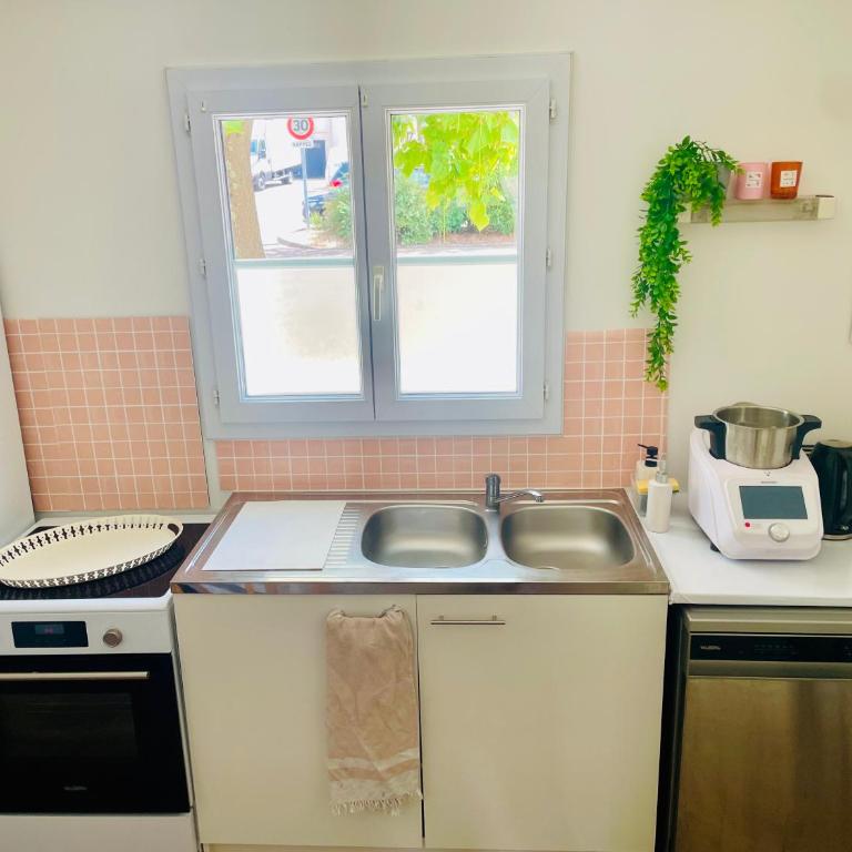 Maison au calme avec jardin proche tram - Casa con 1 dormitorio - 12