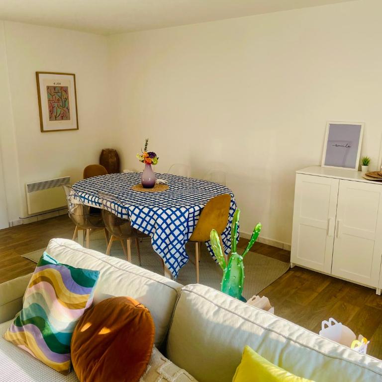 Maison au calme avec jardin proche tram - Casa con 1 dormitorio - 3