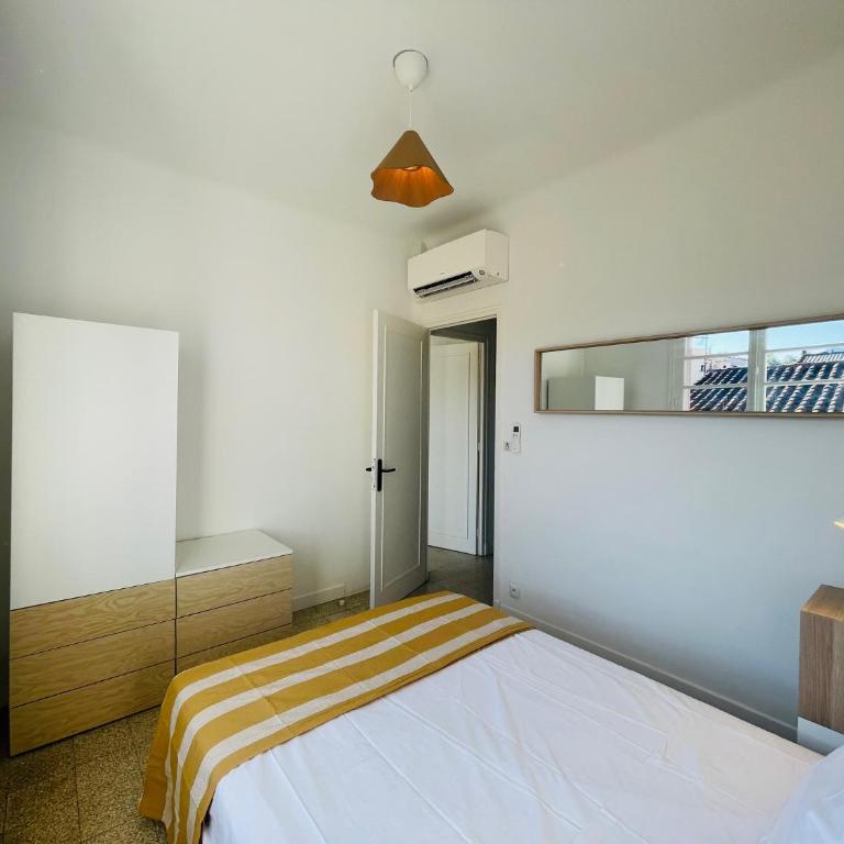 Appartement T3 - 2ème étage - Apartamento de 2 dormitorios - 15