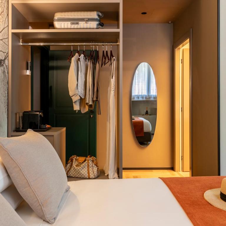 San Giovanni Luxury Rooms - Deluxe Double Room with Bath - 6