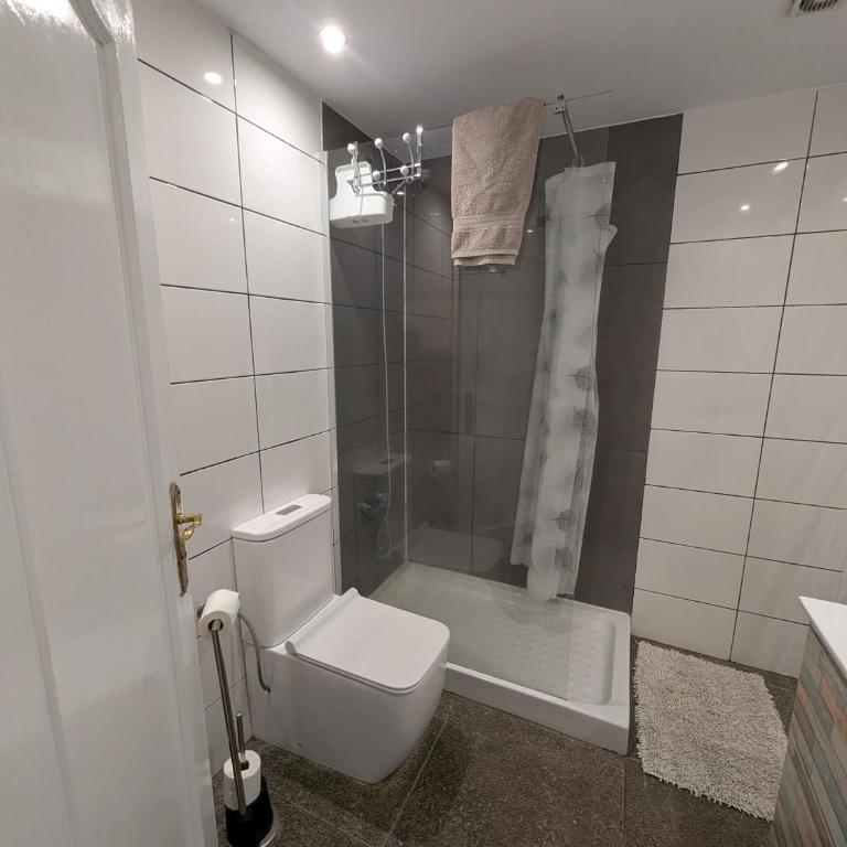Premium Fairways Luxury Apartment with Stunning Mountain Views - Apartamento - 49