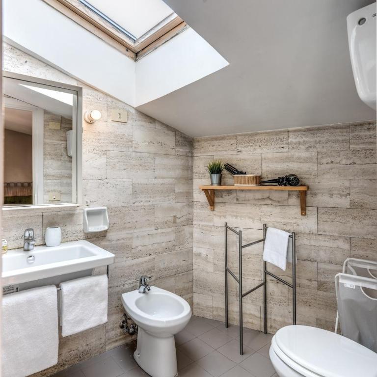 Frangipane Colosseum Apartments - Appartamento con 2 Camere da Letto - 4