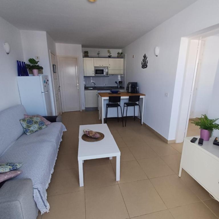 T2 RESIDENCE ATALAYA PUERTO DEL CARMEN LANZAROTE NOUVEAU appartement entièrement rénove - Apartamento con vistas al mar - 6